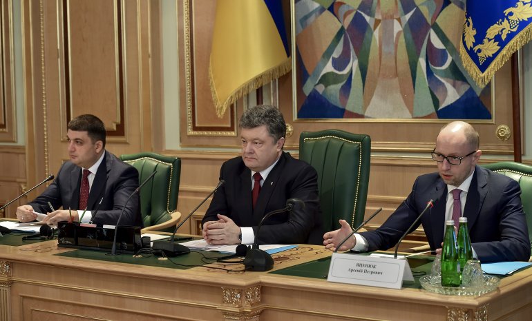 Правительство Украины - Шоколадный король и Яценюк