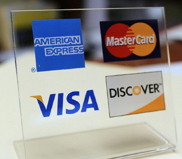 Логотипы популярных эмитентов кредитных банковских карт в США 