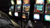 Безработные и ранее судимый занимались незаконными азартными играми в Самаре